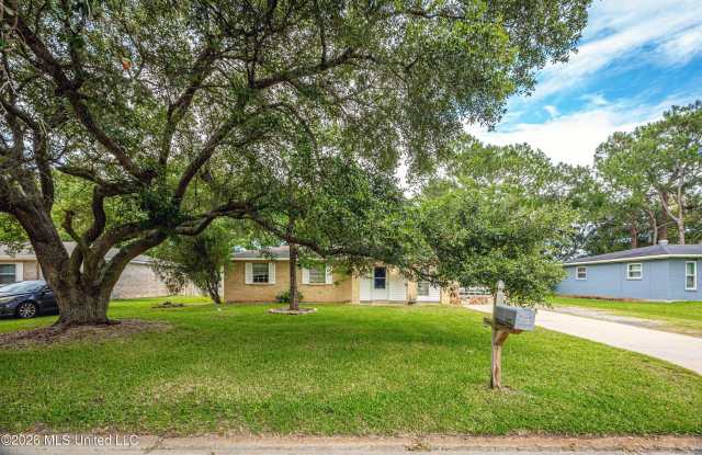 2840 Gardendale Avenue photos photos