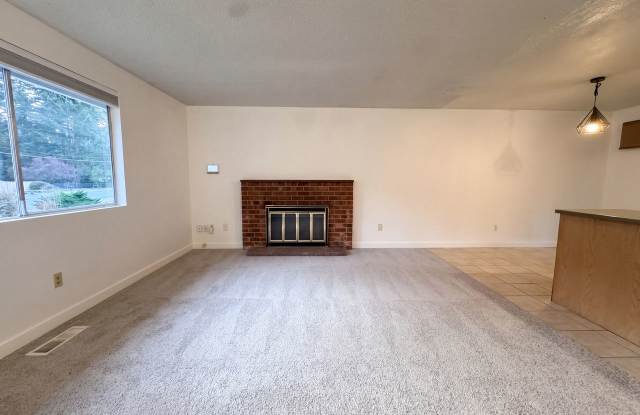 13616 97th Ave Nw Gallery 2