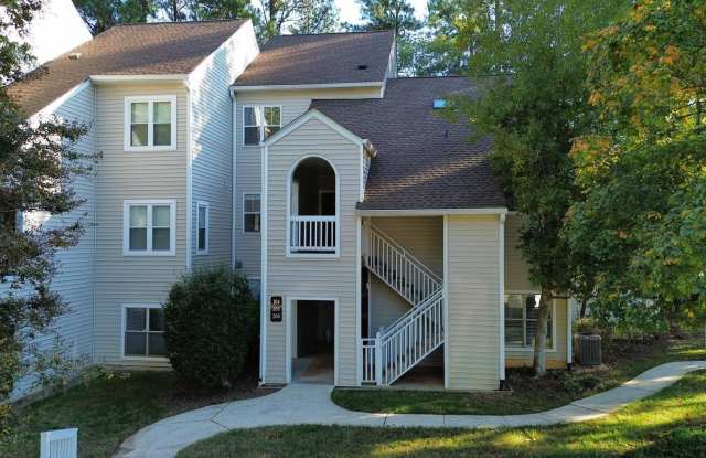 6011 Winterpointe Lane Gallery 2