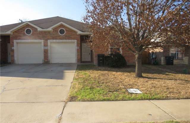 4201 Cambridge Drive photos photos