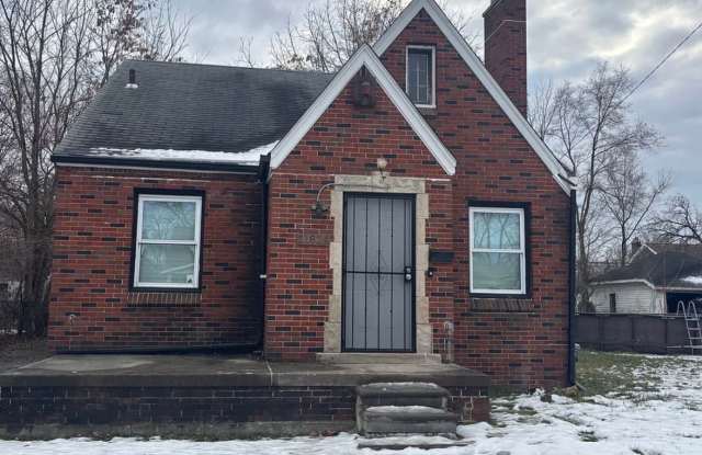 3 bedroom bungalow~~ photos photos