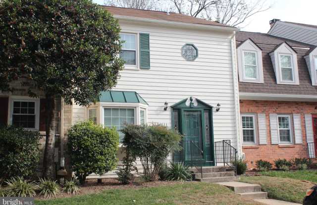 7833 HEATHERTON LN - 7833 Heatherton Lane, Potomac, MD 20854
