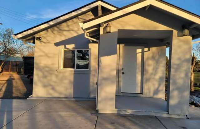 Home for Rent in Rio Linda photos photos