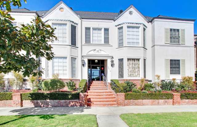 9619 West Olympic Apartments photos photos