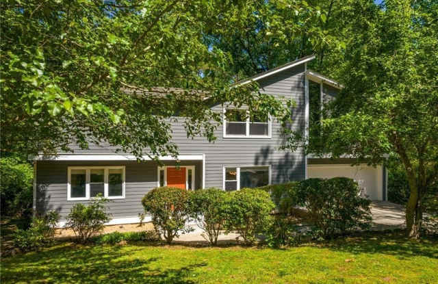 2720 Margaret Mitchell Drive NW Gallery 1