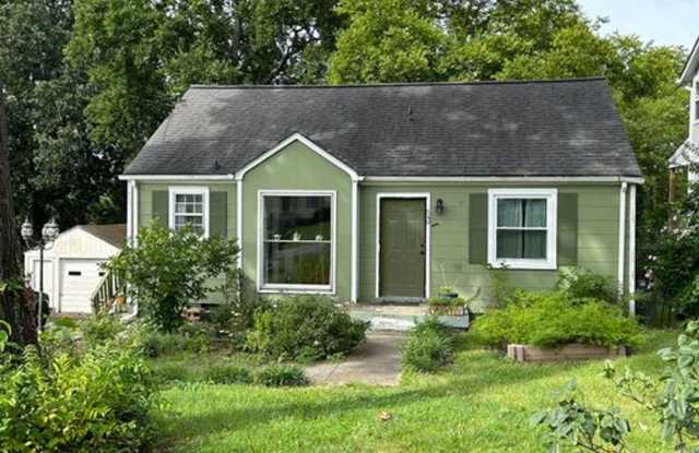 Vintage Bungalow in Charlotte Park photos photos Vintage Bungalow in Charlotte Park photos photos