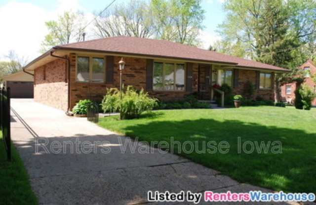 1326 Rose Ave photos photos