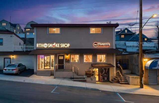 339 N 6Th St photos photos