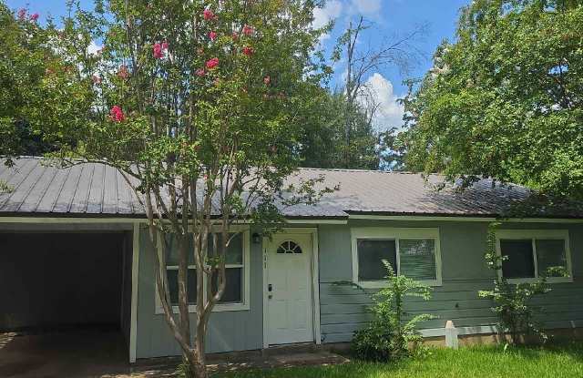 111 East Hilly Avenue photos photos