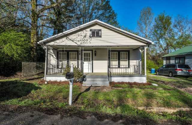 Charming Renovated 2BR Home – Full of Character  Modern Touches! - 108 Mississippi Street, Brookside, AL 35073