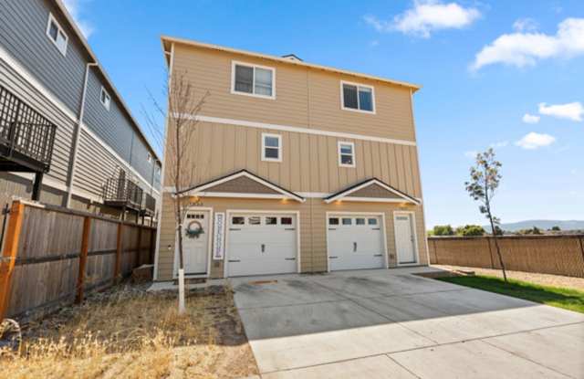 7837 Jacqueline Estates White City photos photos
