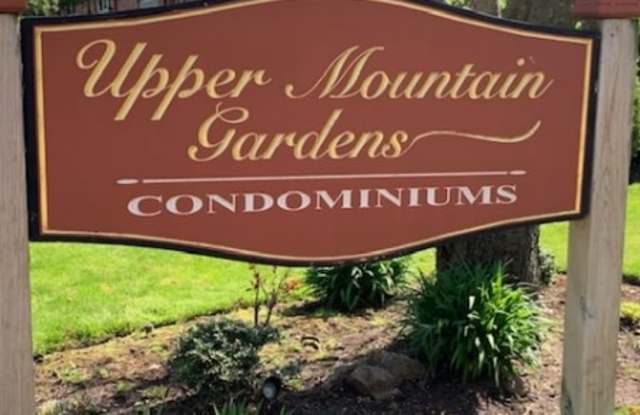 25 Upper Mountain Ave - 25 Upper Mountain Avenue, Essex County, NJ 07042