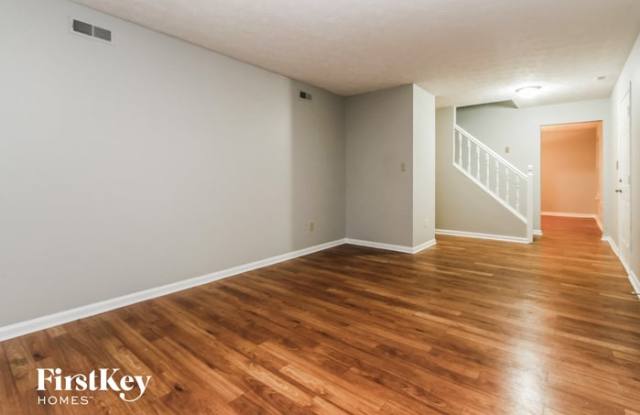4845 Oakton Way Gallery 4