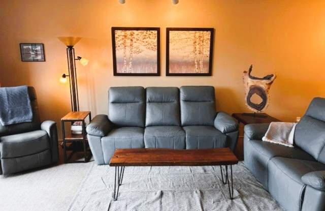 Winter Seasonal Rental- 736C Lagoon Townhomes Gallery 3