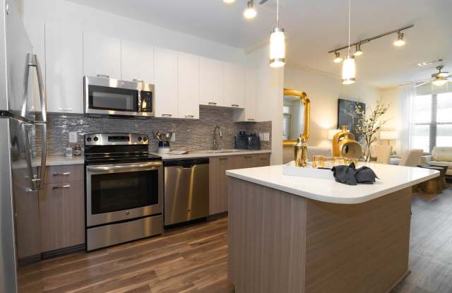 1105 Town Brookhaven photos photos