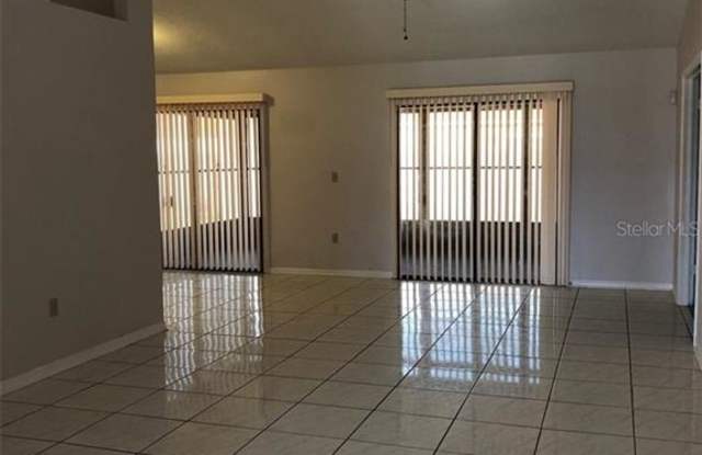 336 CORNWALLIS COURT Gallery 4