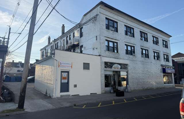 56 S Main Street unit: 6 photos photos