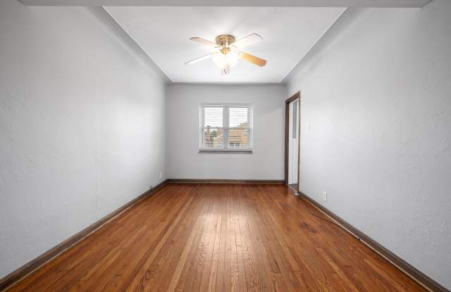 5828 Lindenwood Ave 2W | www.southcityspaces.com | Gallery 3