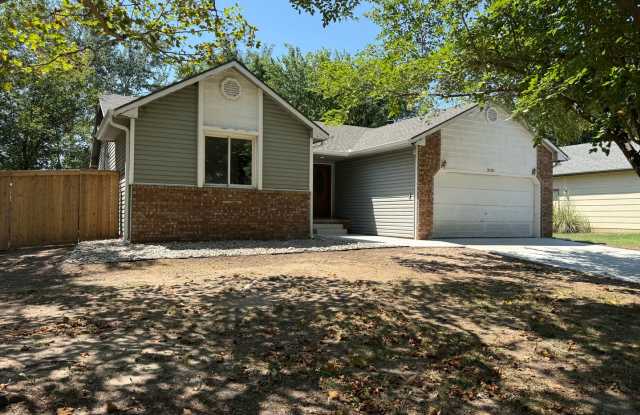 Newly renovated 5-bedroom, 3-bath home in Maize school district photos photos