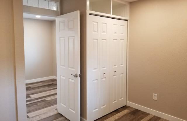 Immaculate 4 Bedroom Charmony Home with Recent Upgrades Available Now Gallery 4