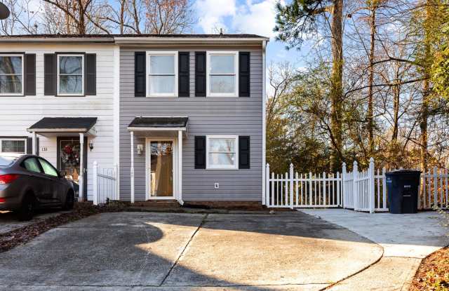 Close to Gum Branch Rd. - 135 Greenford Place, Jacksonville, NC 28540