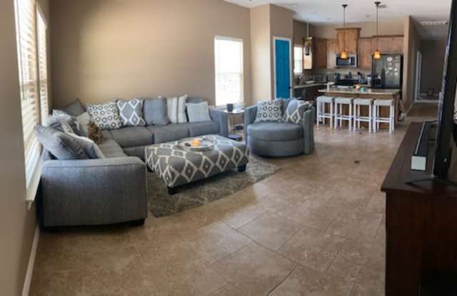125 Lakeview Ct Gallery 3