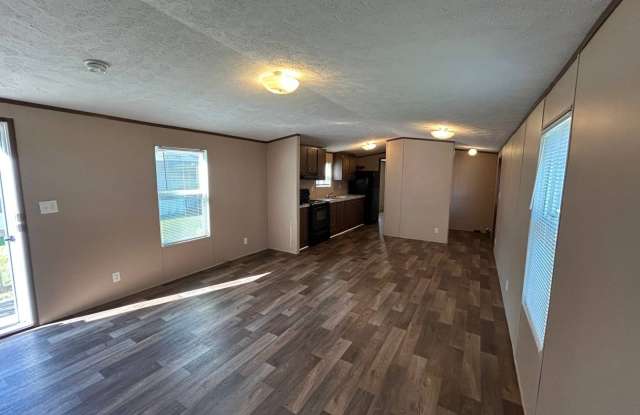 1706 Mary St. Gallery 2