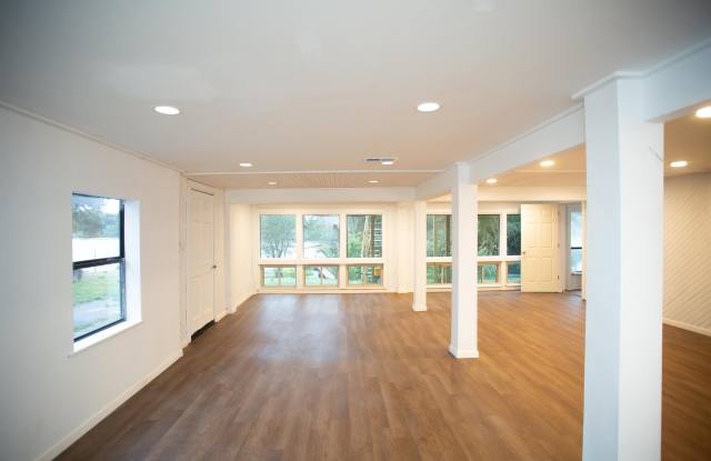 13118 Old River Drive Gallery 2