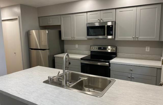 2 Bedroom in Pebble Brook North Gallery 4