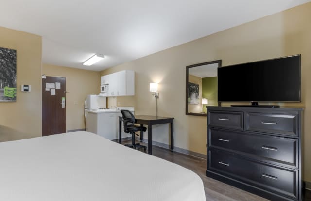 Furnished Studio - Birmingham photos photos