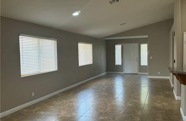 5837 Springmist Street Gallery 4