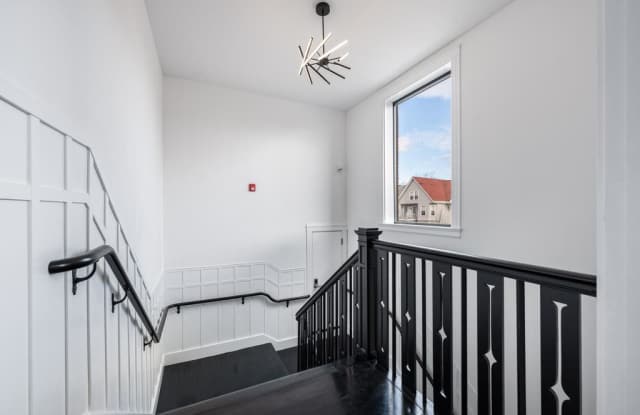 536 Broadway photos photos
