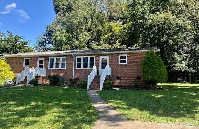 3465 Smokehouse Court Gallery 1