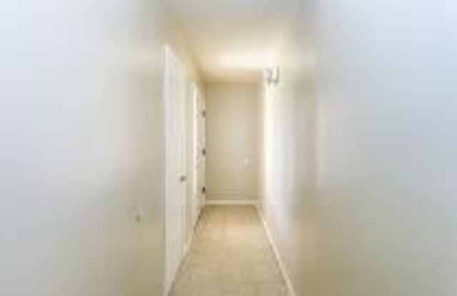 5408 31st Street Gallery 4
