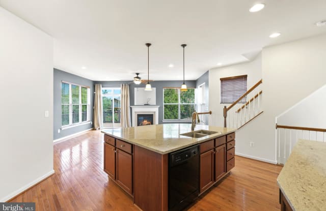 23457 TWIN FALLS TERRACE - 23457 Twin Falls Terrace, Brambleton, VA 20148