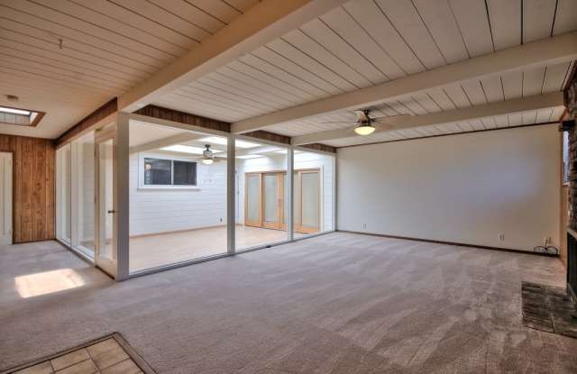3 bedroom home in Downtown Mountain View - Walk to Castro St., fast commute! photos photos
