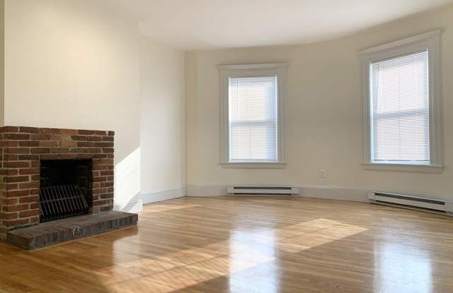514 Mass Ave 4 photos photos