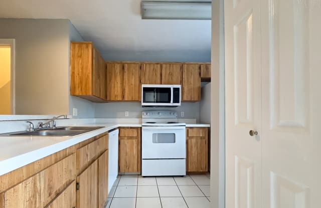 Adorable 2/1.5 in Shellrock Villas photos photos