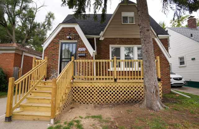 Fully Renovated 3-Bedroom Home – Move-In Ready for You! photos photos