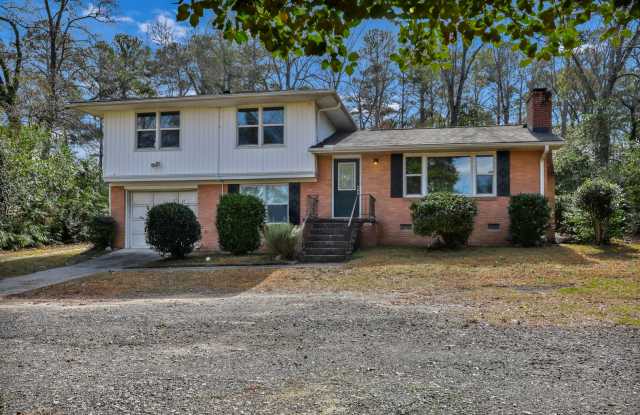 Spacious 3BR Home on Large Lot – Just Minutes from USC! photos photos