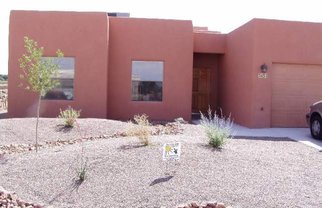 Nice home in Elks Area, easy access to Highway 70! photos photos