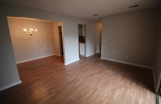 107 Thornwell Ct Apt B photos photos