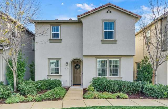 1033 Knox Way - 1033 Knox Way, Roseville, CA 95747 1033 Knox Way - 1033 Knox Way, Roseville, CA 95747