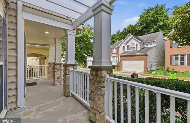 9135 STONEGARDEN Drive Gallery 3