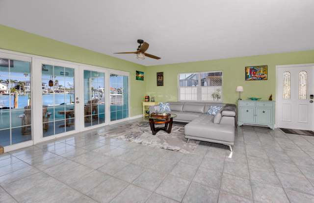 11215 3rd Street East photos photos