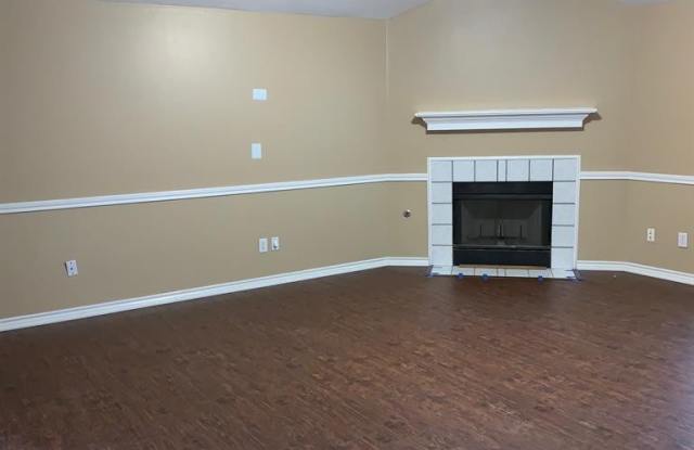 826 Spring Mills Road Gallery 3