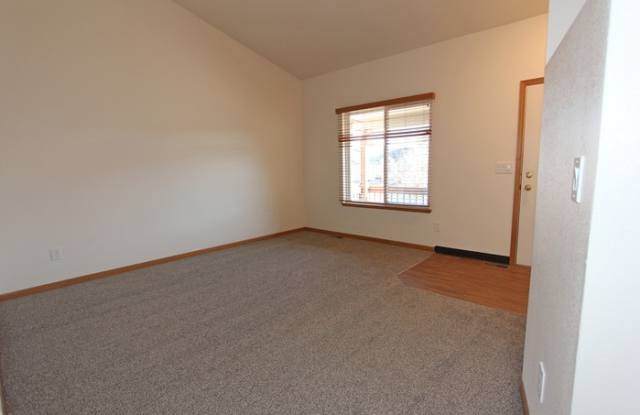 3639 Mayflower Court Gallery 4