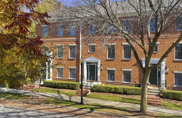 12771 Tradd Street Gallery 1