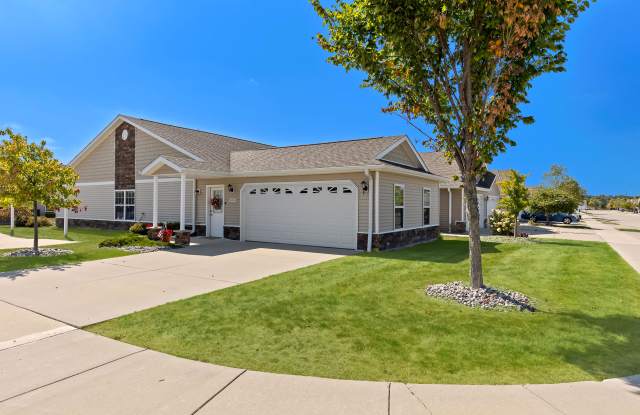 Redwood Macomb photos photos