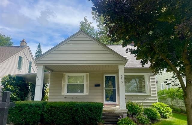 313 S DORCHESTER Avenue - 313 South Dorchester Avenue, Royal Oak, MI 48067